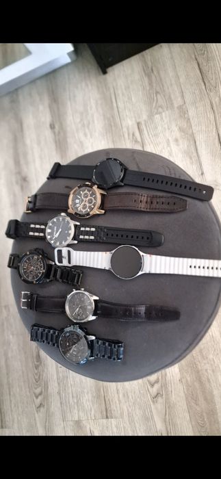 Ceasuri diferite modele