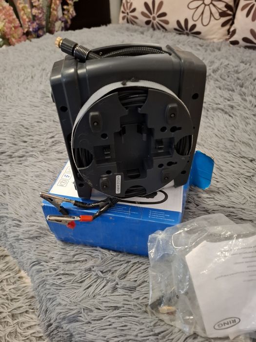 Vând compresor auto.