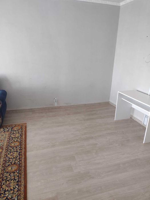 Дава се под наем Тристаен апартамент в Разград, Освобождение - 78 кв.м за 229.5 € - Снимка #1