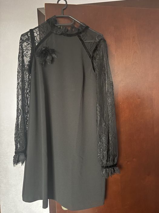 Дамска черна рокля