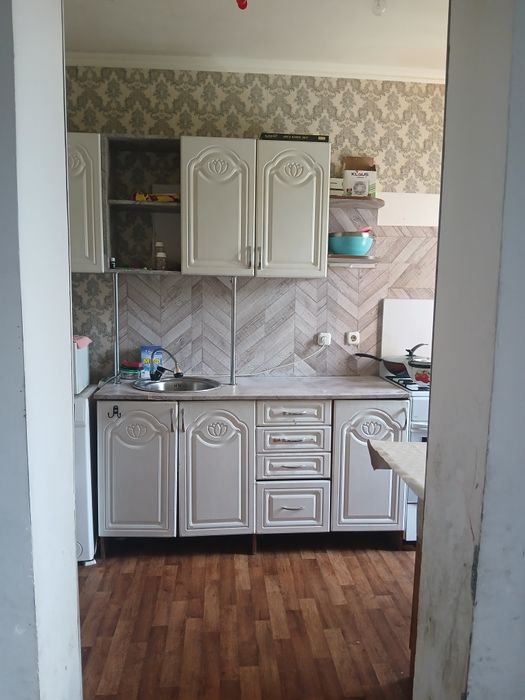 Тез арада үй сатылады