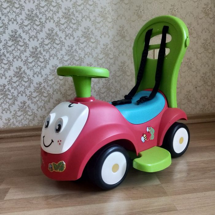 Машинка  каталка трансформер