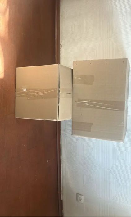 Картонные коробки