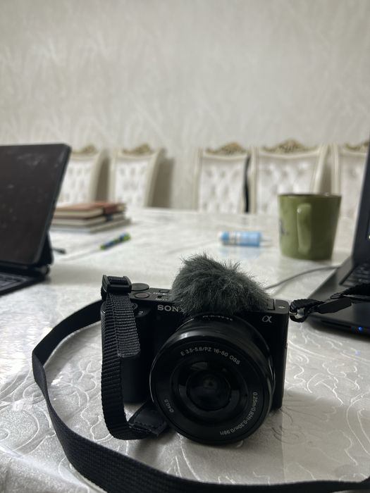 Фотокамера Sony ZV-E10 KIT 16-50mm