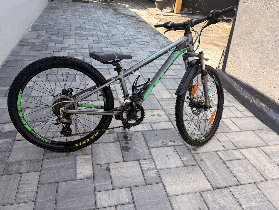 Bicicleta Cube 24 inch
