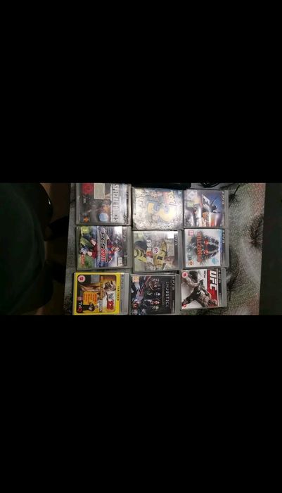 Продавам ps3 и 2 джойстика +9игри  във добре състояние