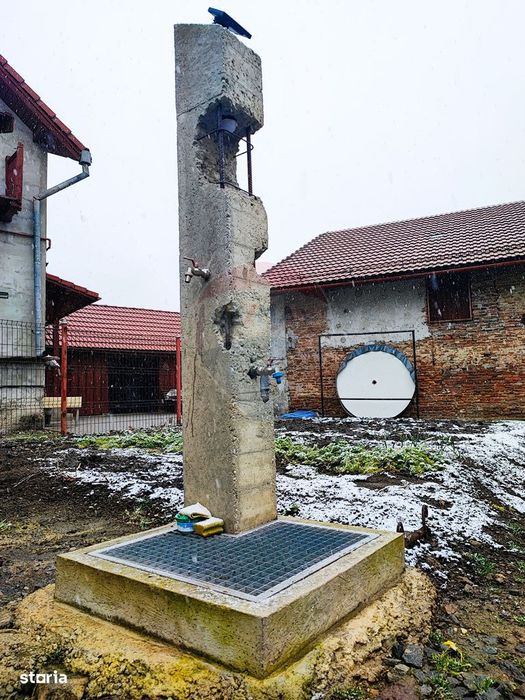 Casă / Vilă cu 3 camere de vânzare în zona Sud