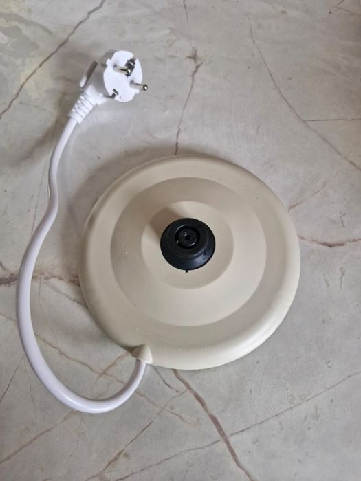 Продам электрический чайник