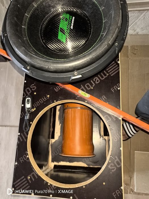 Subwoofer. auto 15"