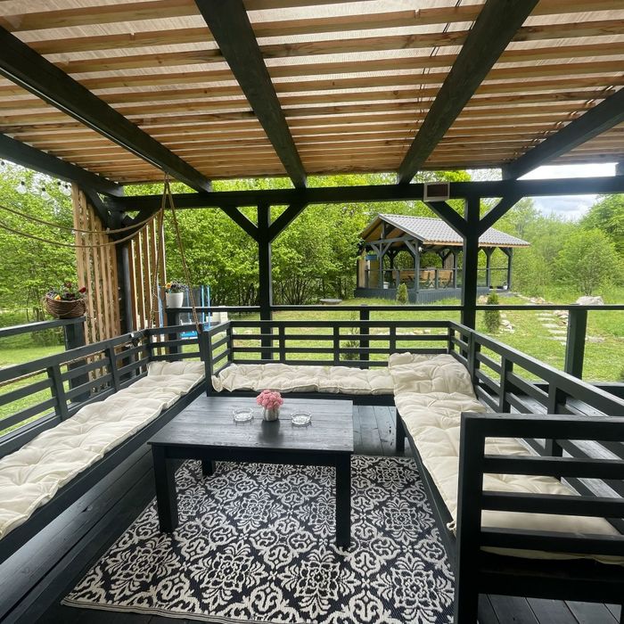 Cabana cu ciubar de Inchiriat