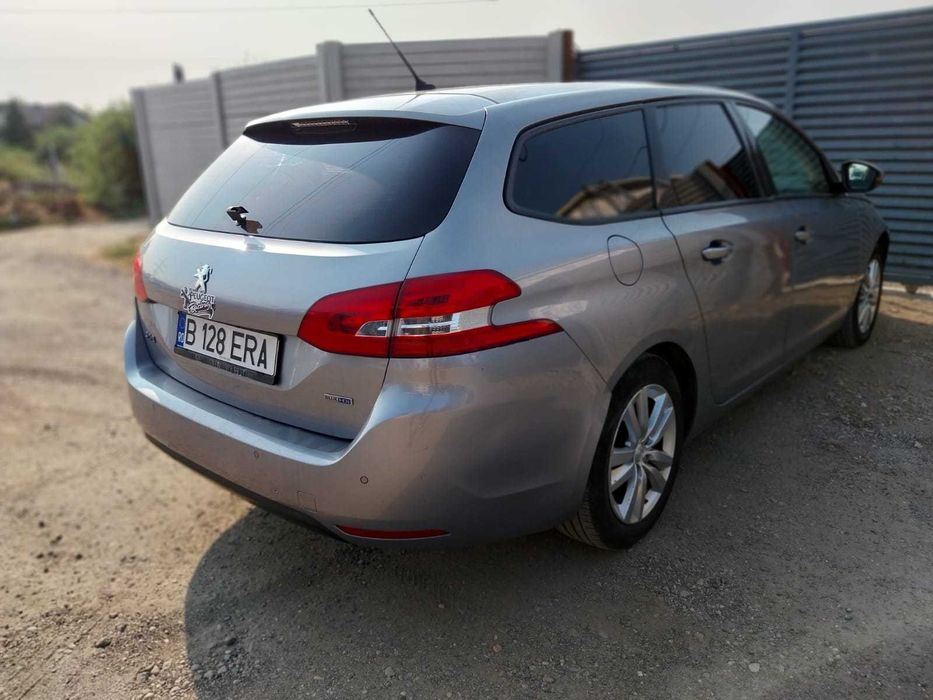 Peugeot 308 automat avariat