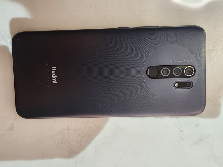 2 телефона каждый-23к. Окончательно.