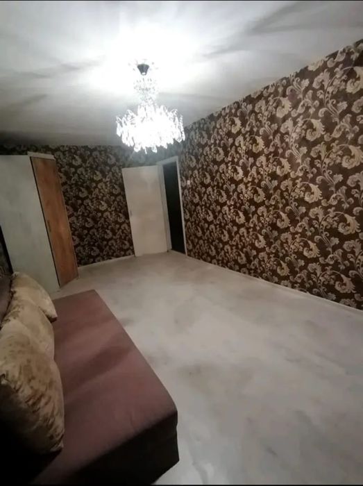 Продаётся 1 комн район Детская больница