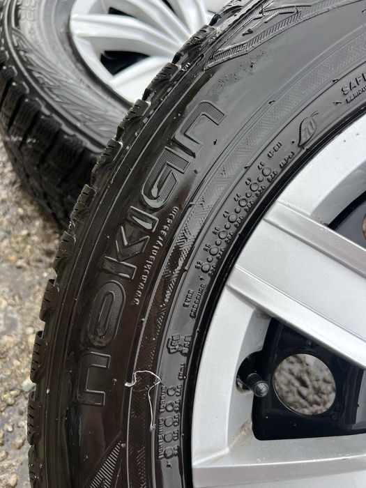VW tiguan/Touareg/T-rockджанти със зимни гуми nokian 215/65/17