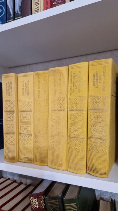 Продам книги б/у