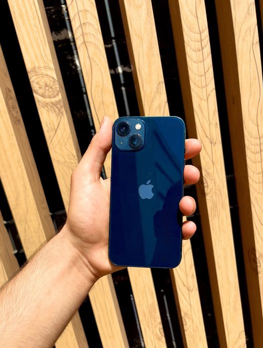 iPhone 13  128ГБ ИДЕАЛ