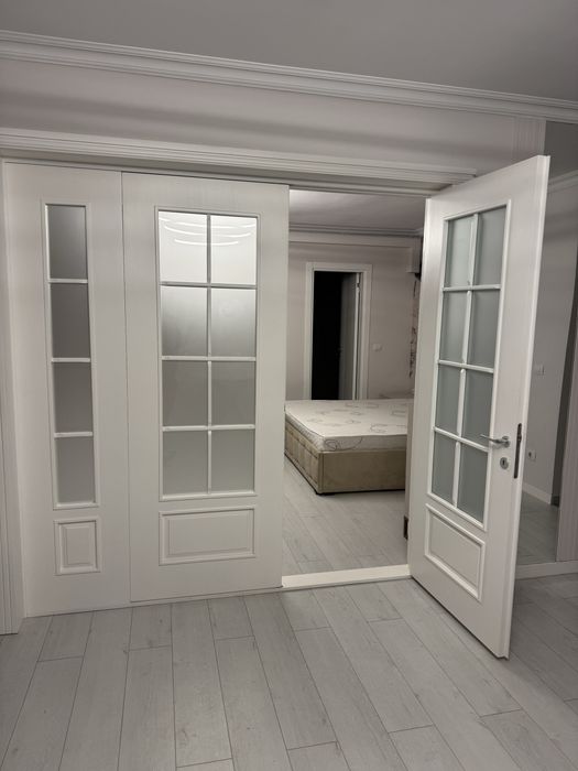 Usa dubla interior superba 220 cm