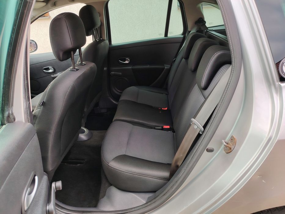 Renault Clio 1.2benzina Euro5 an 2012 Climatronic Tempomat