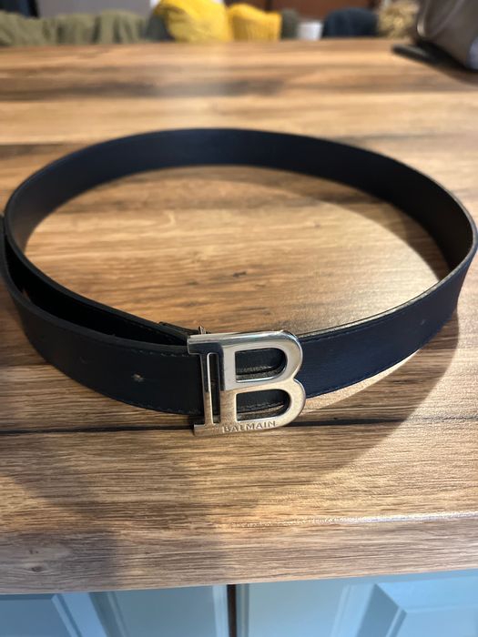 Vând curea din piele autentica Balmain