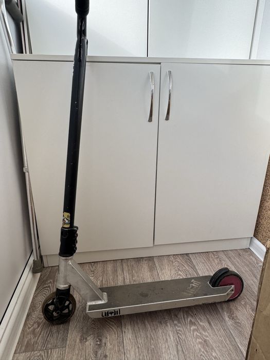 трюковой самокат