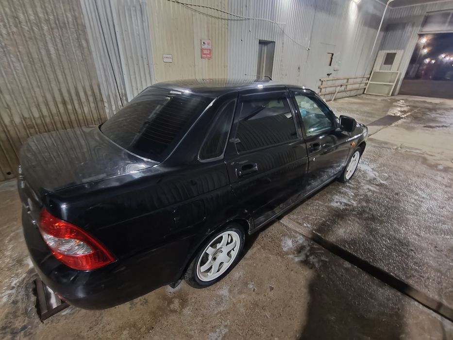 Lada Priora седан