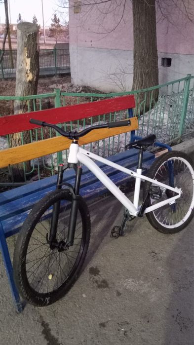 Продам велик Дерт