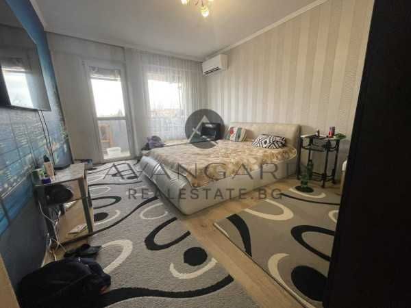 Продава се Тристаен апартамент в Пловдив, Кючук Париж - 96 кв.м за 1030 €/кв.м - Снимка #3