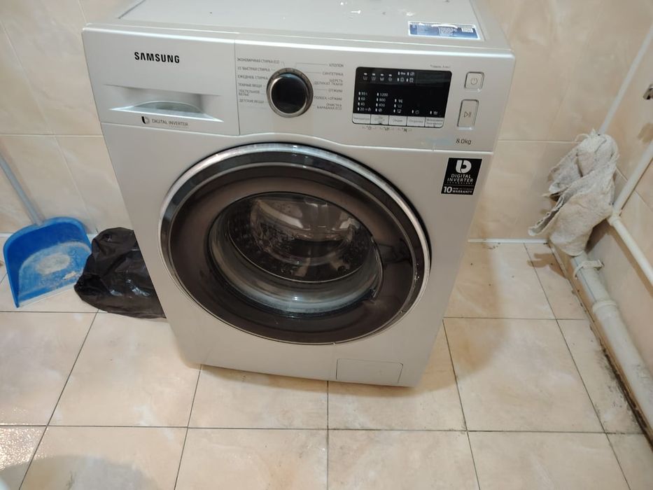 Продам стиральную машину