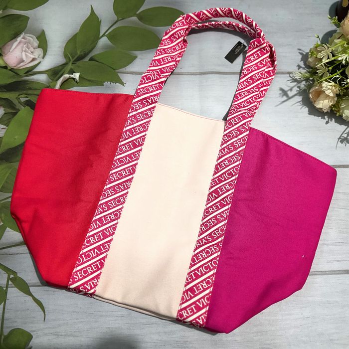 Продам сумку от виктории сикрет оригинал сша