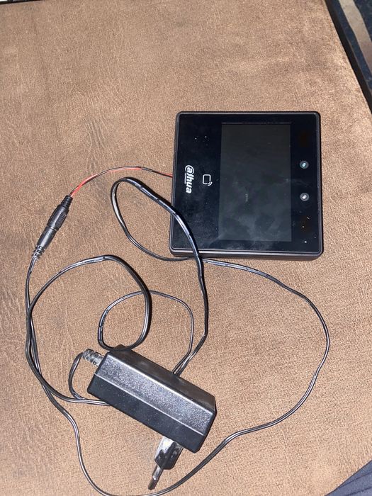 Биометрический терминал доступа компании Dahua Technology