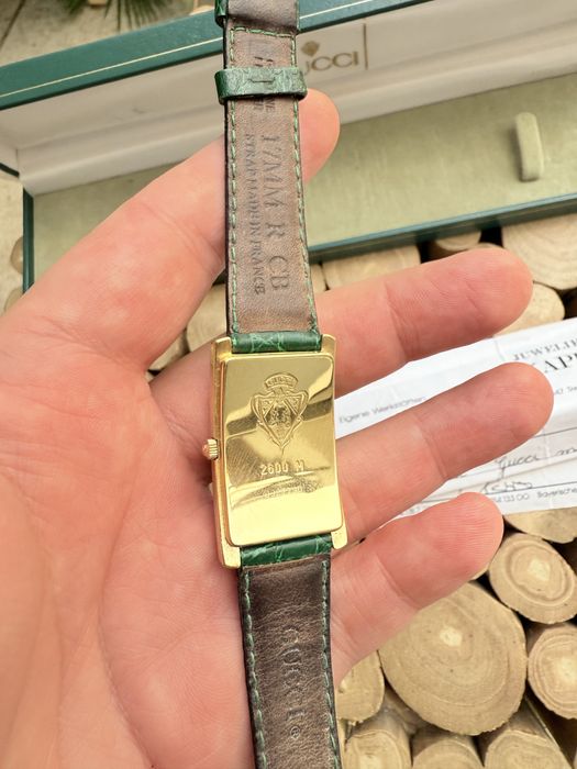 ceas Gucci Quartz 2600 , Aur, curea crocodil verde, acte, cutie