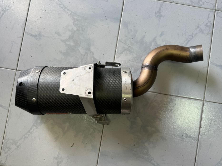 Mivv Exhaust карбонов ауспхух / гърне за Kawasaki ZX6R / 636