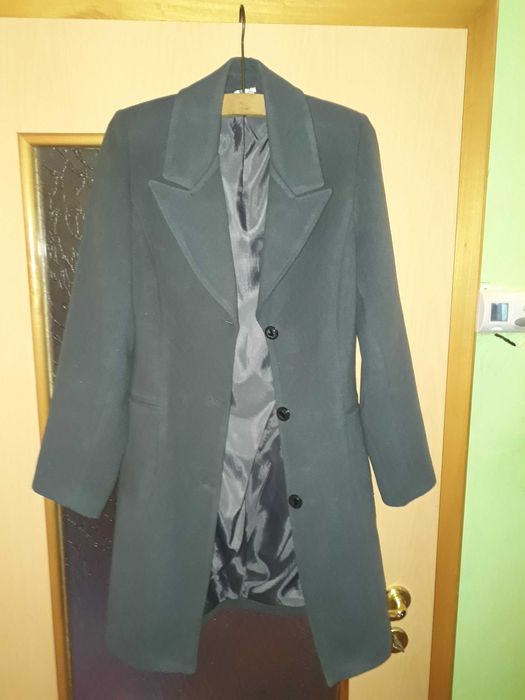 Vand palton din lana, culoare albastru- petrol, model clasic