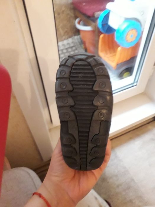 Валенки из войлка с подошвой,25 рр