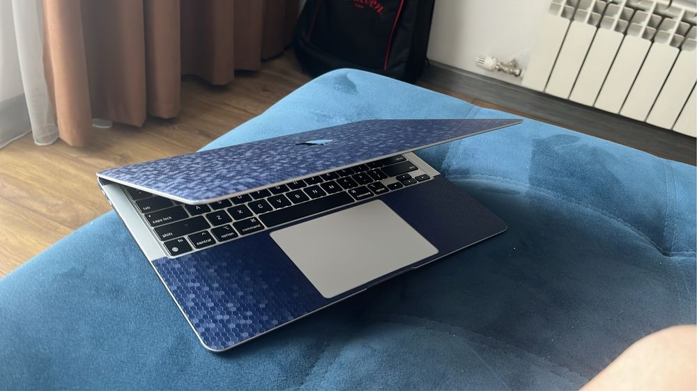 Macbook M1 2020 8gb