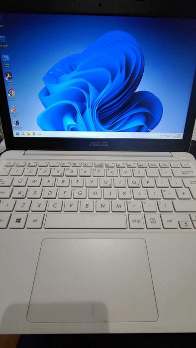 Laptop Asus E200H 11.6inch