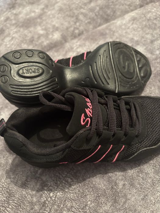 Продам джазовки 36 размер