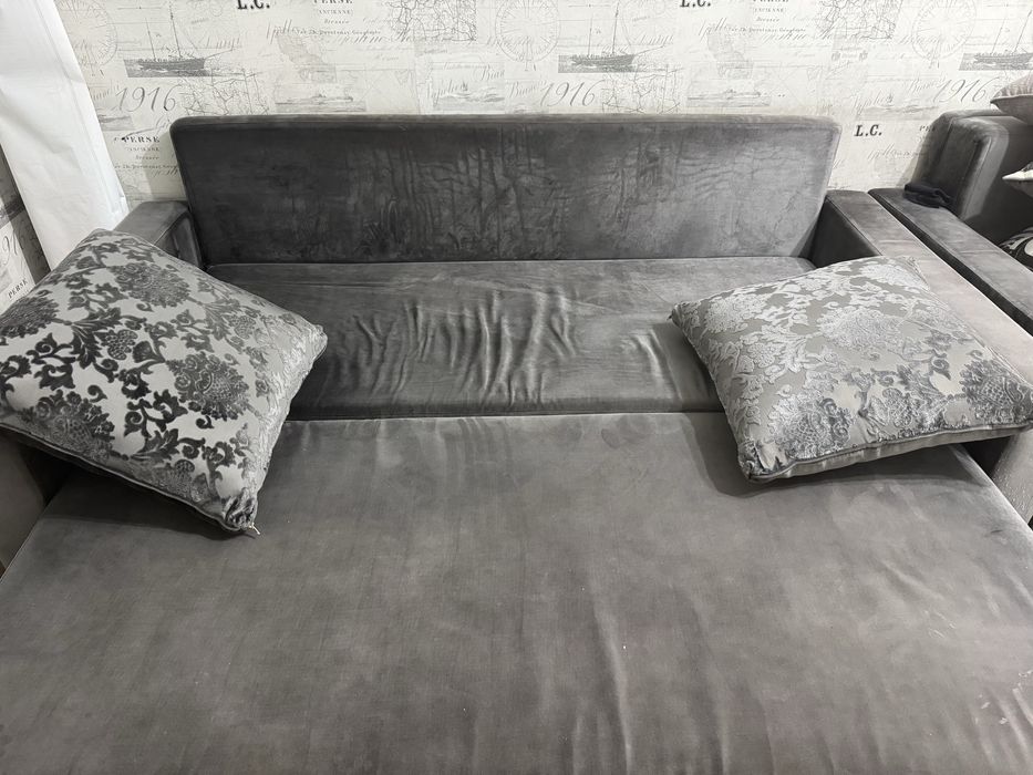 Божественный диван