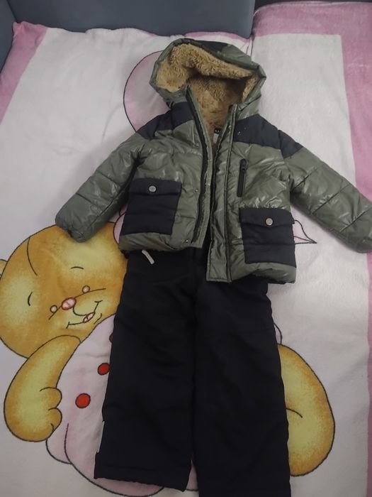 Продам детский куртку