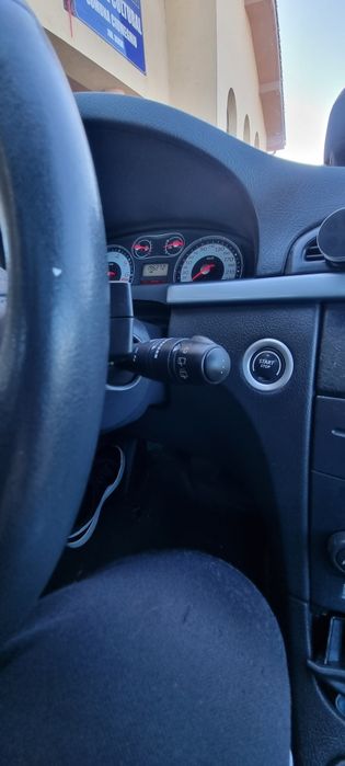 Vând renault laguna