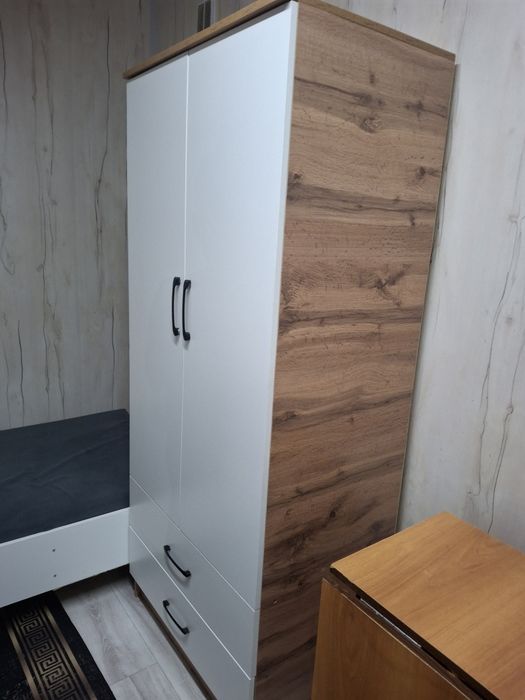 Продам шкаф срочно недорого