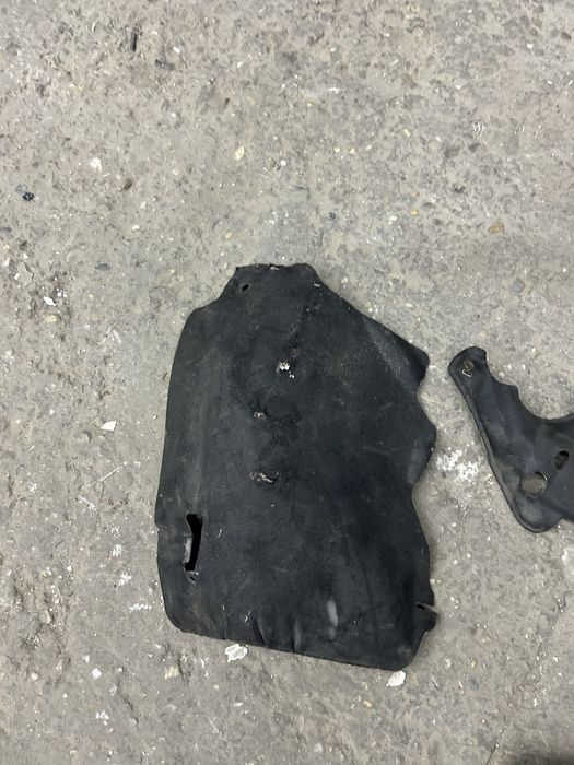 Capace etrieri frane bmw F10 f11 f01 f02 f20 f22 f30 f31