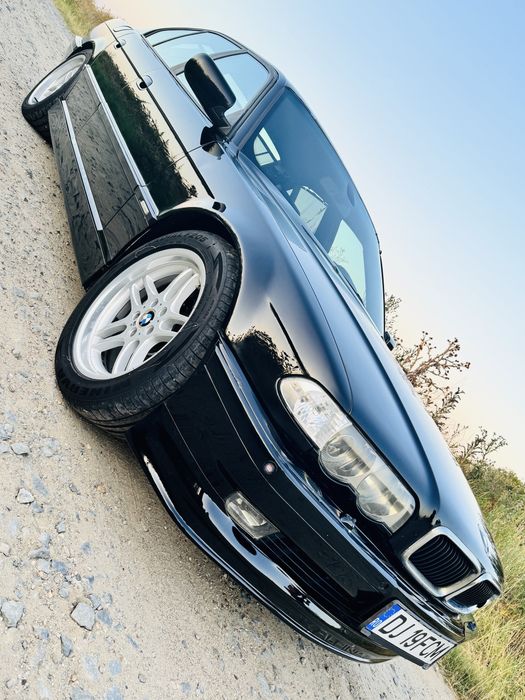 BMW Seria 7 2001 — imagine 5