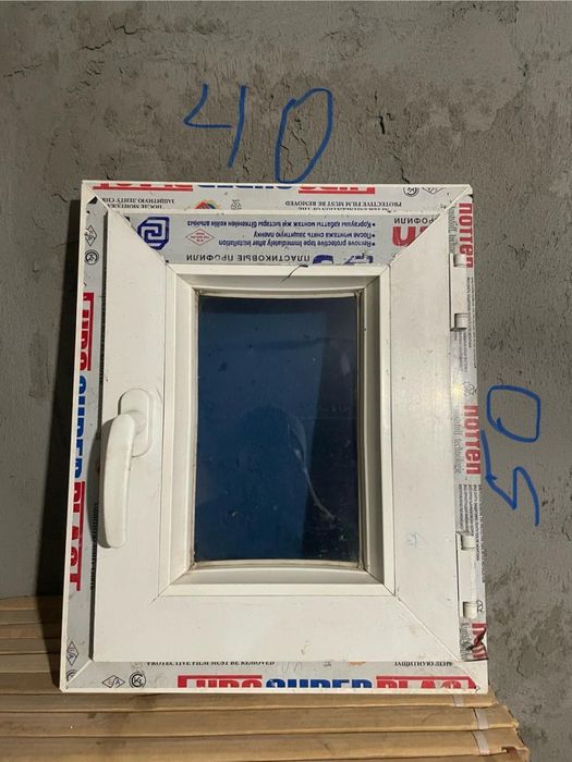 продам  форточку новую спочнооо новая размер не подошел