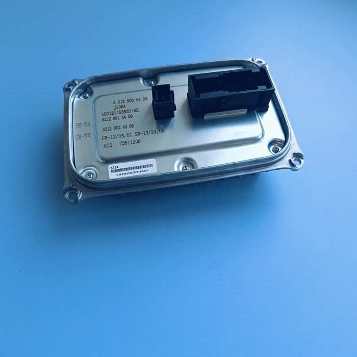 Баласт модул за лед фар Mercedes E-class W212 facelift, Нов с гаранция