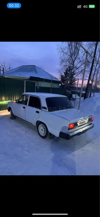 Продам ваз 2107 в хорошем состояние