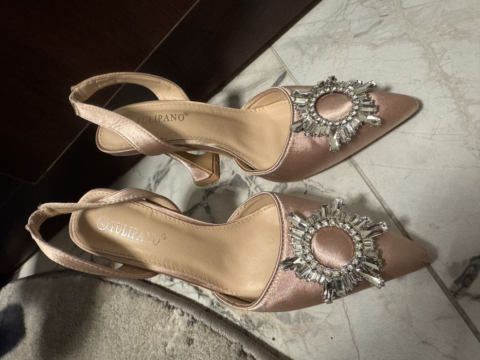 Pantofi eleganti dama