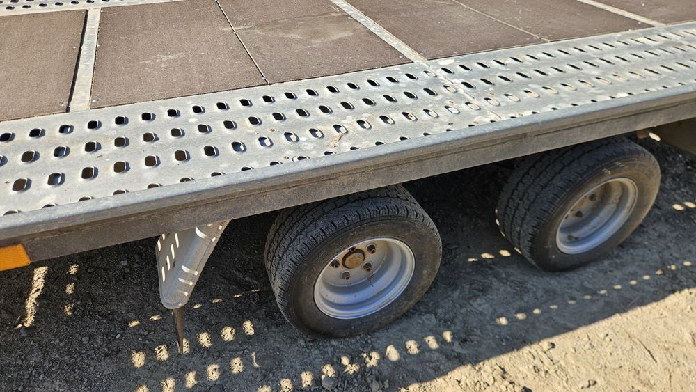 Vand Platforma auto 2700 kg