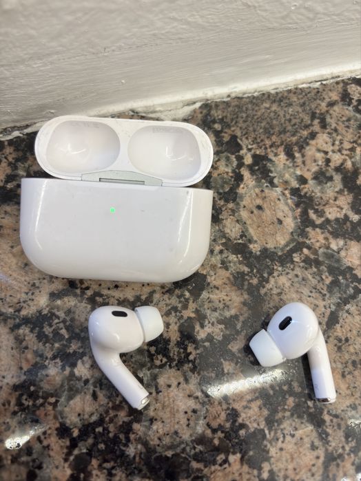 Airpods Pro 2 оригинал В ГАРАНЦИЯ  !!Промоционална  Цена!!