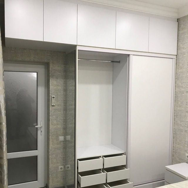 Mebel na zakaz shkaf kravat kuxonniy